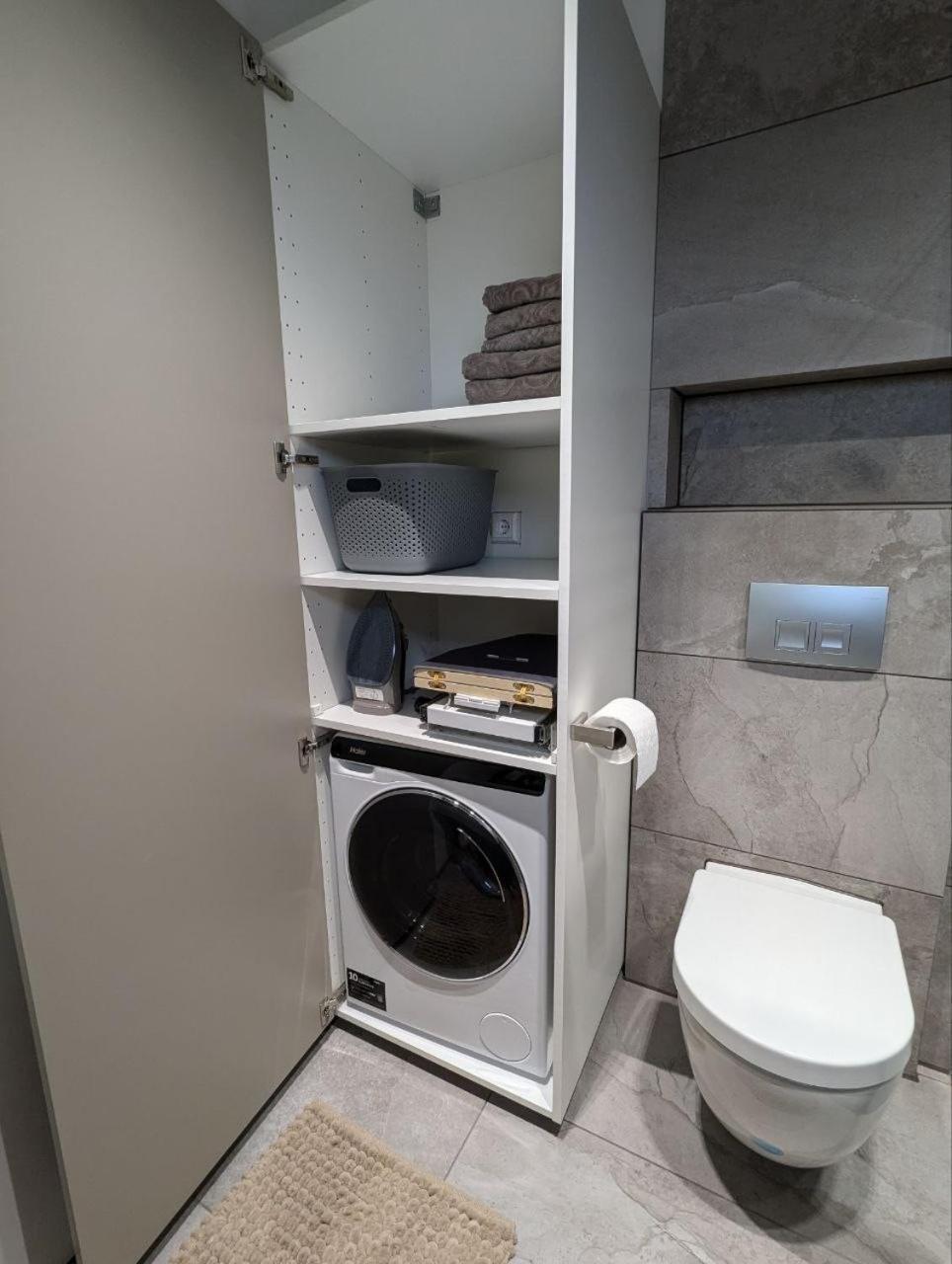 Kleine Studio-Wohnung, Kontaktloser Check-In Meckenbeuren Εξωτερικό φωτογραφία