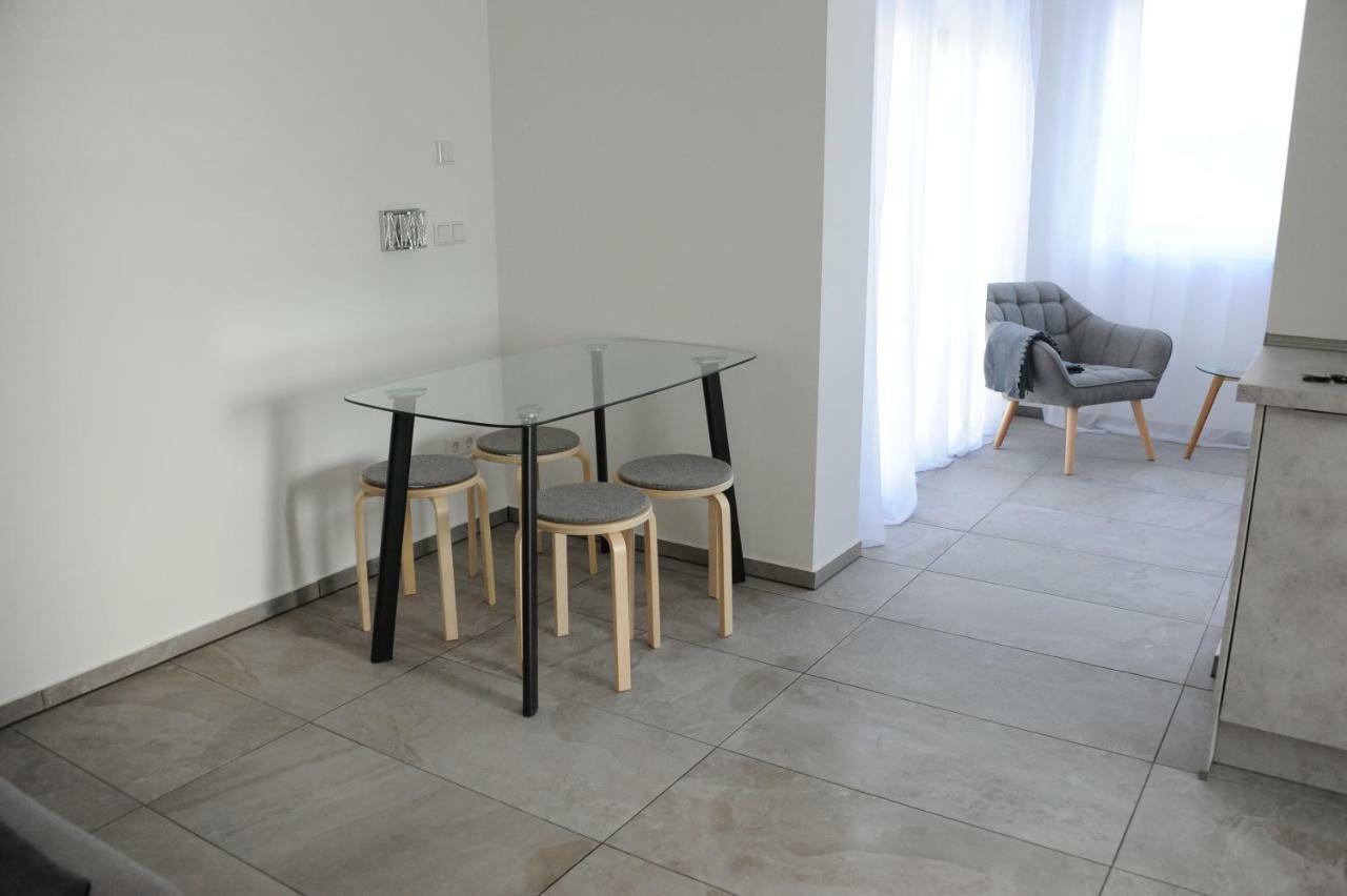 Kleine Studio-Wohnung, Kontaktloser Check-In Meckenbeuren Εξωτερικό φωτογραφία