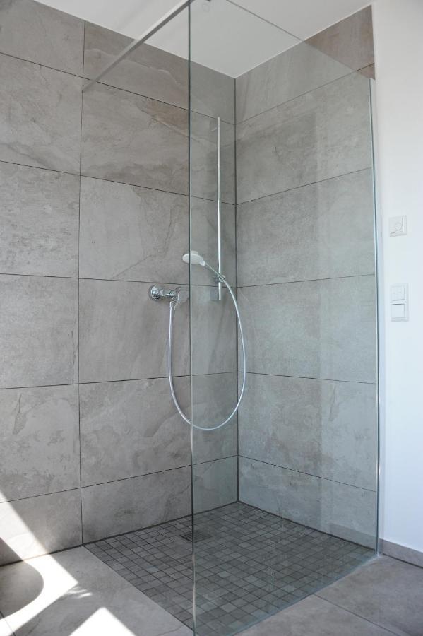 Kleine Studio-Wohnung, Kontaktloser Check-In Meckenbeuren Εξωτερικό φωτογραφία